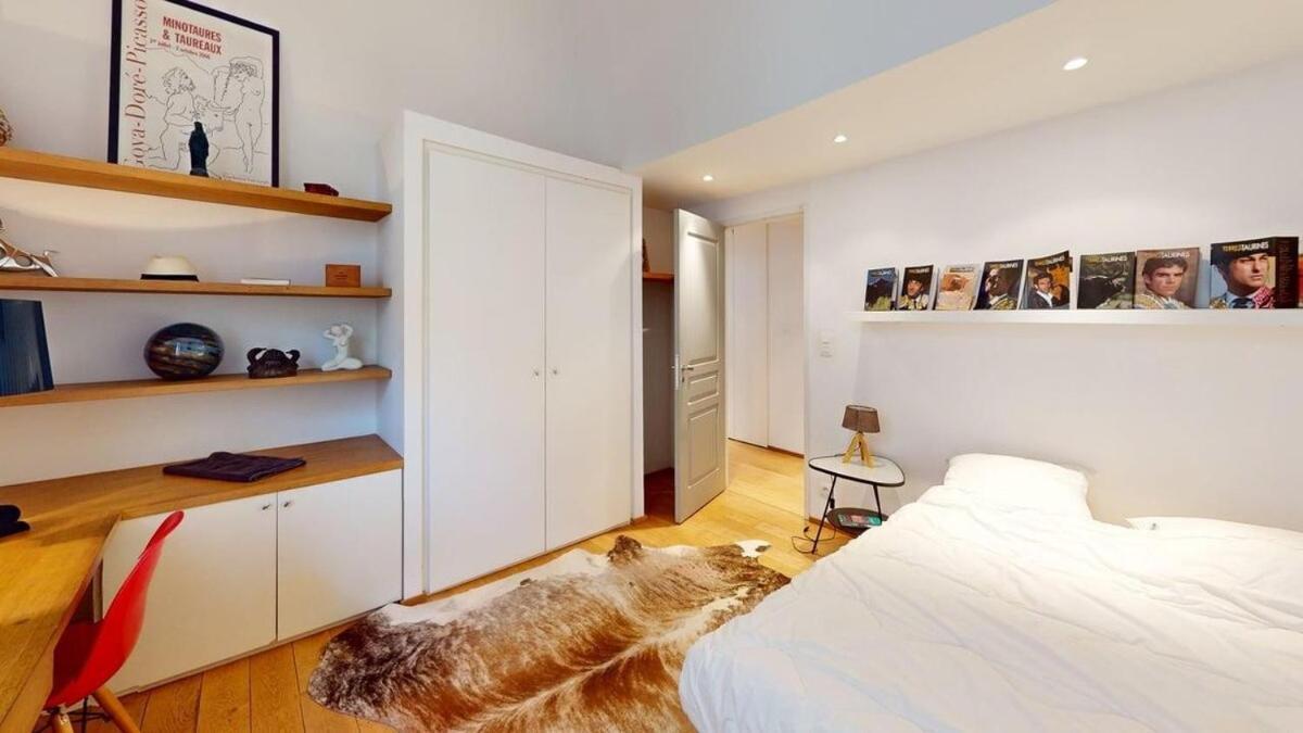 Appartement Duplex Place Du Forum Arles